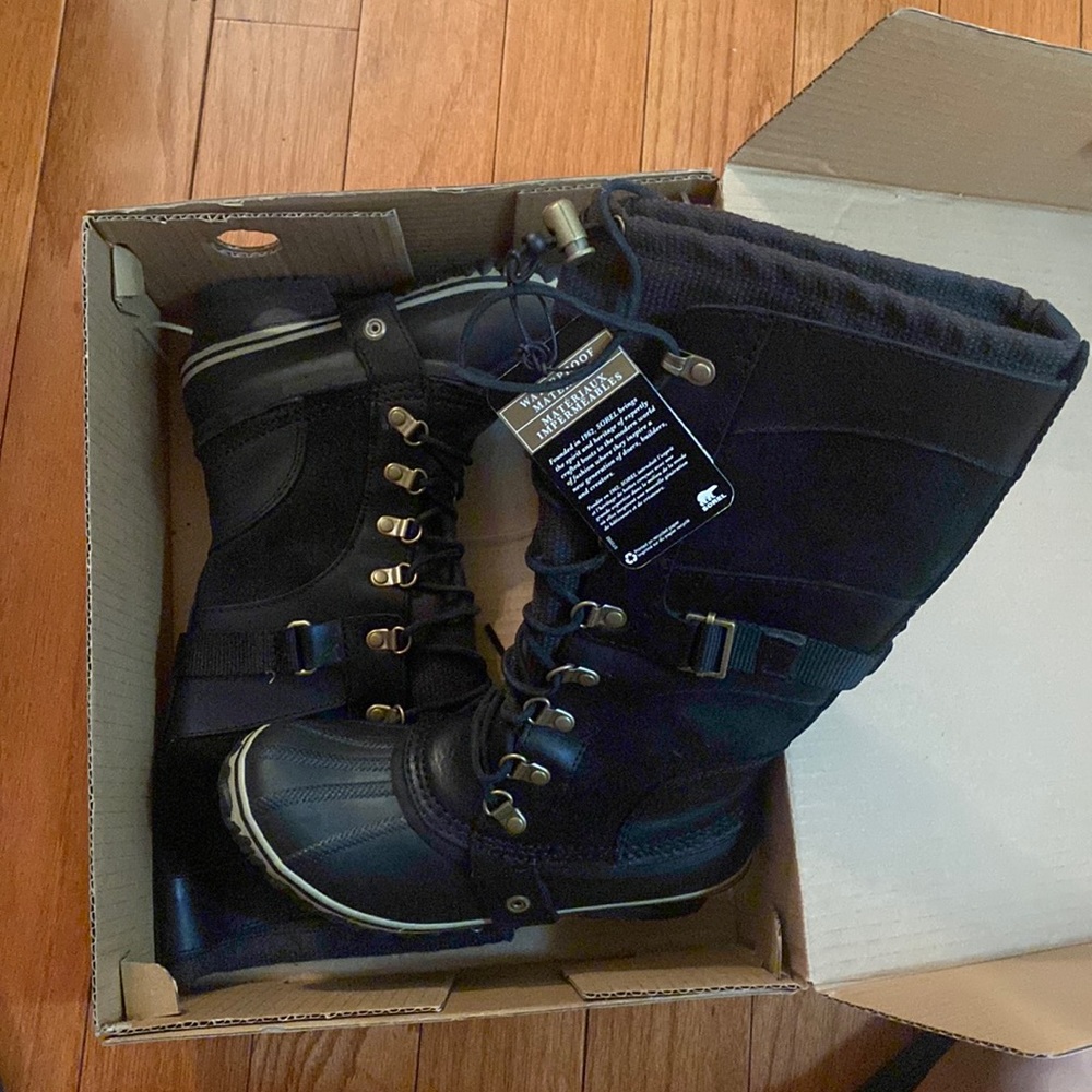 Sorel high waterproof boots